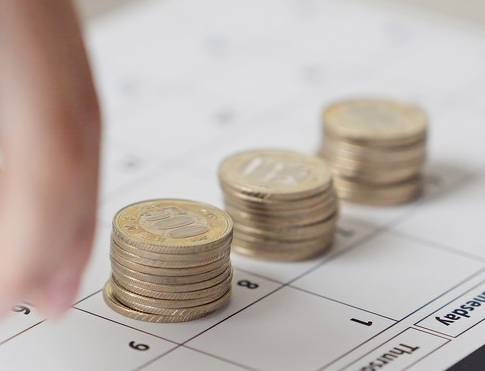 Salários de trabalhadores CLT devem ser pagos até esta quinta-feira (6)